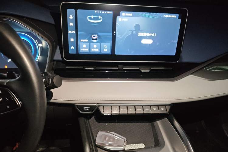 Used Geely Auto Preface 2023 2.0TD Prestige Version Audio And AC Panel