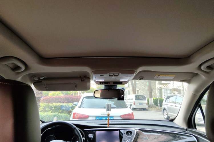 Used Buick Envision 2014 28T All-Wheel-Drive Versatile Sports Flagship Edition
