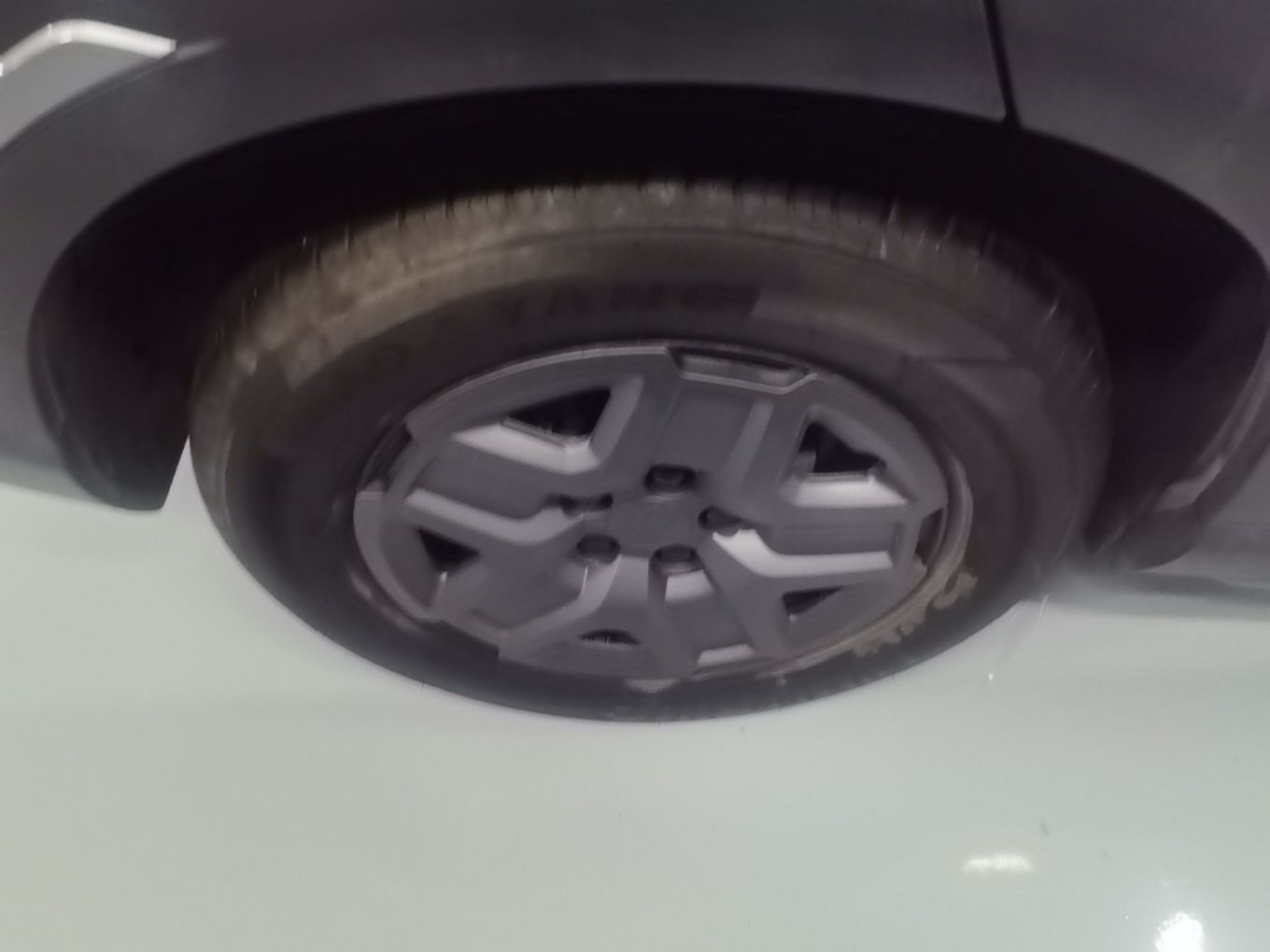 BYD Yuan UP 2025 Intelligent Driving Version 401 KM Dynamic Edition — снимка 11