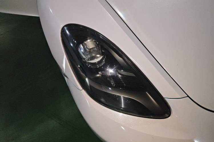 Used Porsche 718 2016 Boxster 2.0T Right Front Headlight