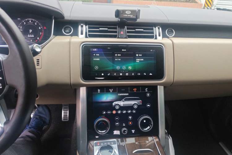 Used Land Rover Range 2021 3.0 L6 Century Extended Classic Edition Audio And AC Panel