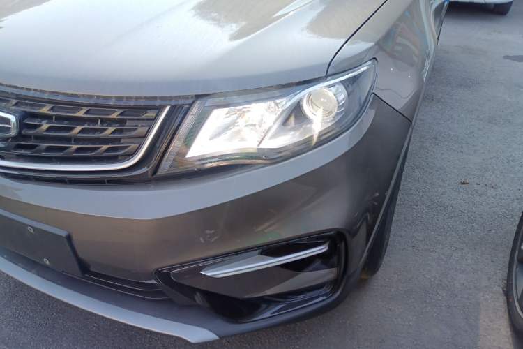 Used Geely Auto Emgrand X7 Sport 2021 Million Edition 1.8TD DCT Two-Wheel Drive Comfort Model