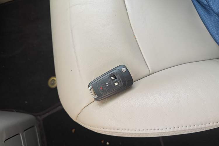 Used Buick GL8 2014 2.4L CT Luxury Business Comfort Edition Vehicle Key