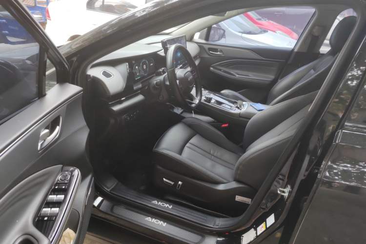 Used AION S Plus 2021 70 Tech Edition
