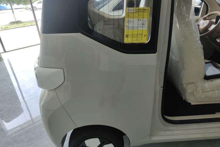 Used Wuling Hongguang MINIEV 2024 3rd Generation 215km Advanced Version