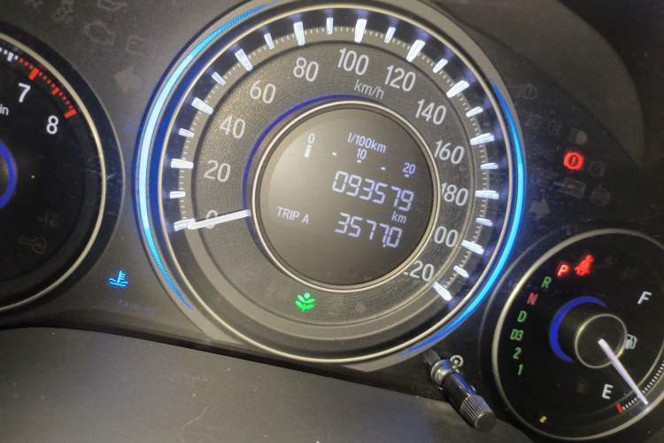 Used Honda Crider 2015 1.8L automatic comfort version
