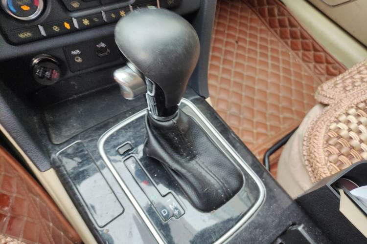 Used Haima M8 2017 1.8T Automatic Model