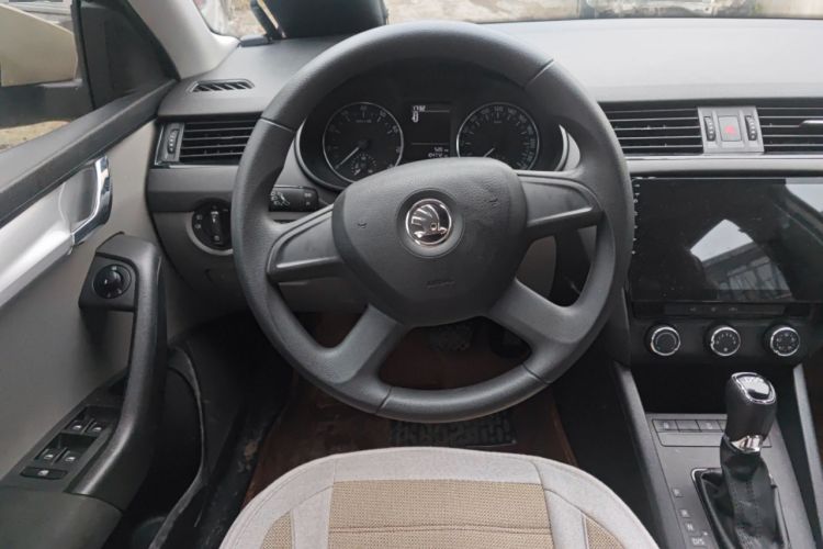 Used Skoda Octavia 2015 1.4TSI DSG Eado Edition