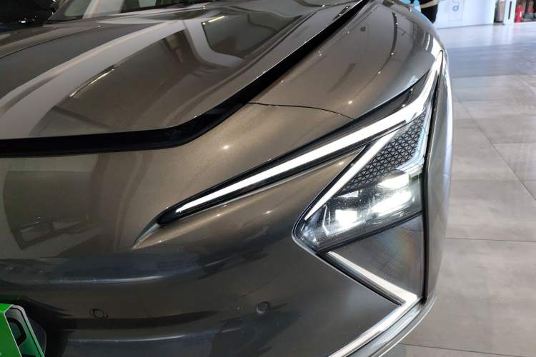 Used IM L7 2022 Dynamic Model Left Front Headlight