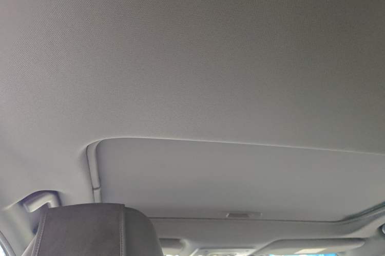 Used Toyota Avalon 2023 2.0L Luxury Edition Headliner