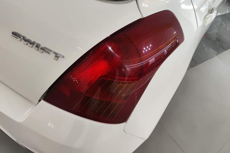 Used Suzuki Swift 2014 1.3L Manual Standard Edition