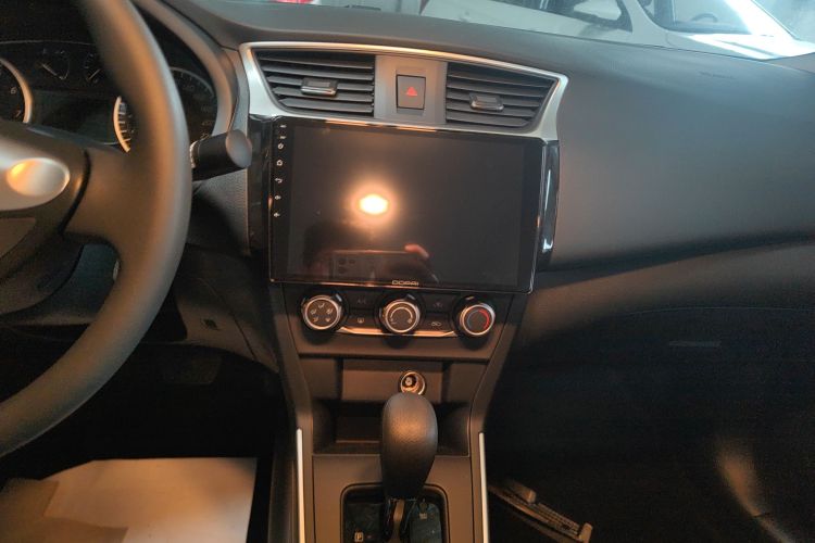 Used Nissan Sylphy 2024 Facelifted Three Classic 1.6XE CVT Comfort Edition Audio And AC Panel