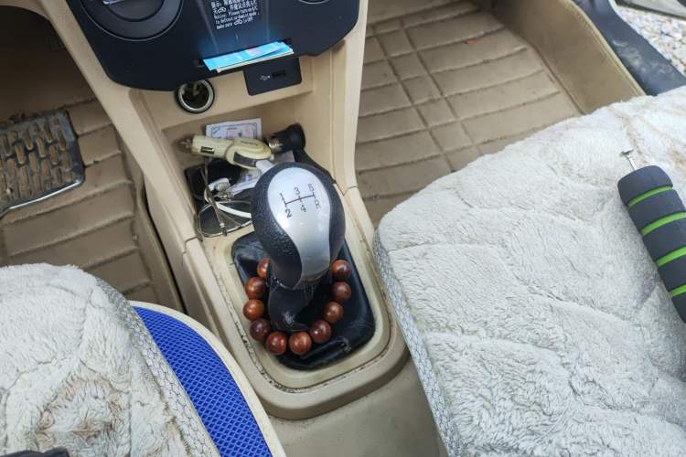 Used Chery Fengyun 2 2014 Hatchback 1.5L Manual New Youth Edition