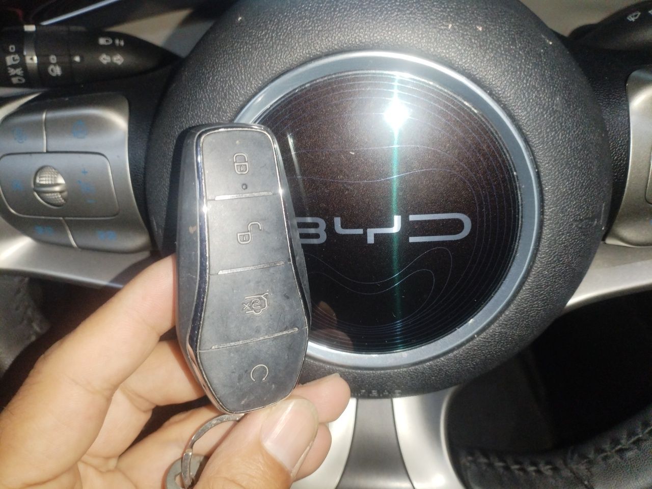 BYD Dolphin 2021 405 km Fashion Edition — снимка 20