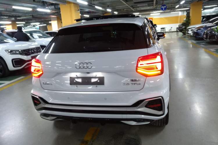 Used Audi Q2L 2024 35TFSI Fashionable and Dynamic Edition