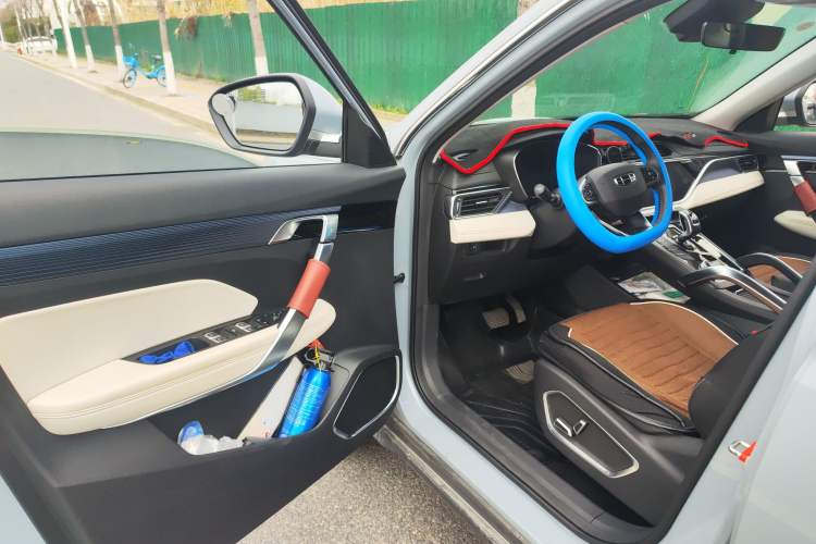 Used Geely Auto Emgrand X7 Sport 2022 Boyue X 1.8TD DCT ZhiZun Edition