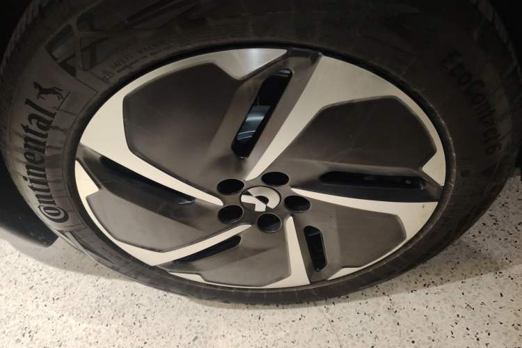 Used Nio ES8 2023 75 kWh Executive Edition