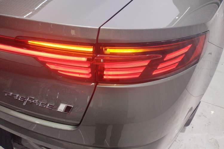 Used Geely Auto Preface 2023 1.5TD Fuyao Version