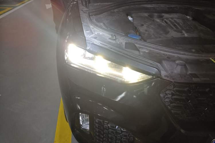 Used Wey VV7 2017 VV7c 2.0T Flagship Model
