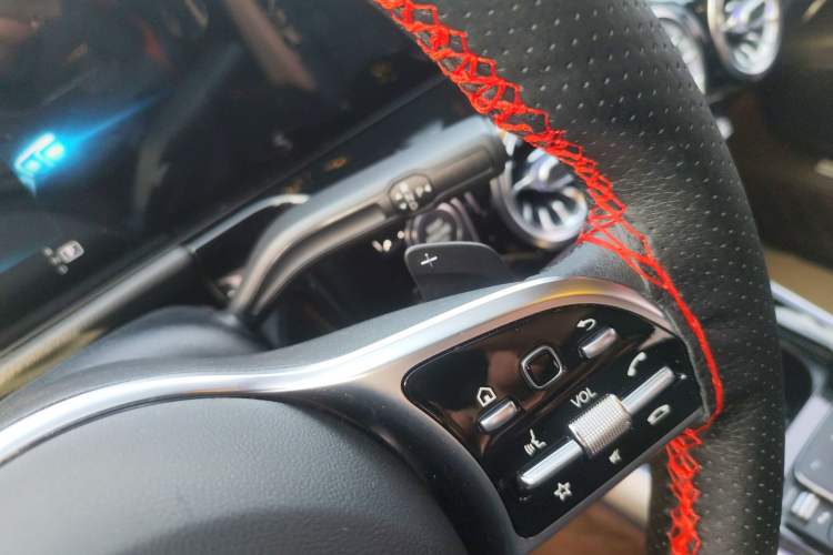 Used Mercedes-Benz GLA 2022 Second Facelift GLA 200 Gear Lever