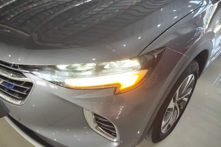 Used Buick Envision 2020 Encore S 652T Four-Wheel Drive Luxury Model