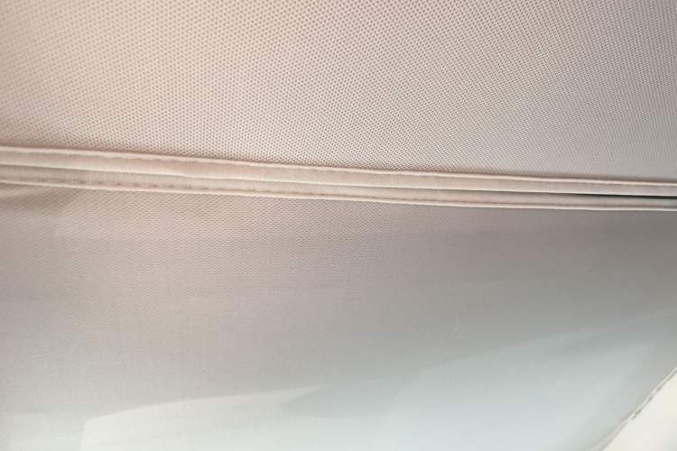 Used Tesla Model Y 2021 Standard Range Rear-Wheel Drive Version Headliner