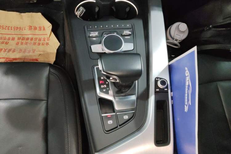 Used Audi A4L 2019 40 TFSI Fashion Version China V
