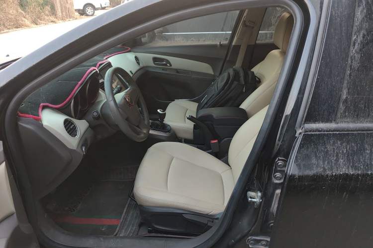 Used Chevrolet Cruze 2015 1.5L Classic SL MT