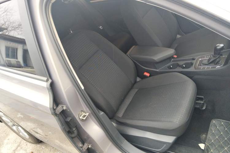 Used Volkswagen Bora 2021 1.5L Automatic Fashionable Smart Connectivity Version Right Front Seat