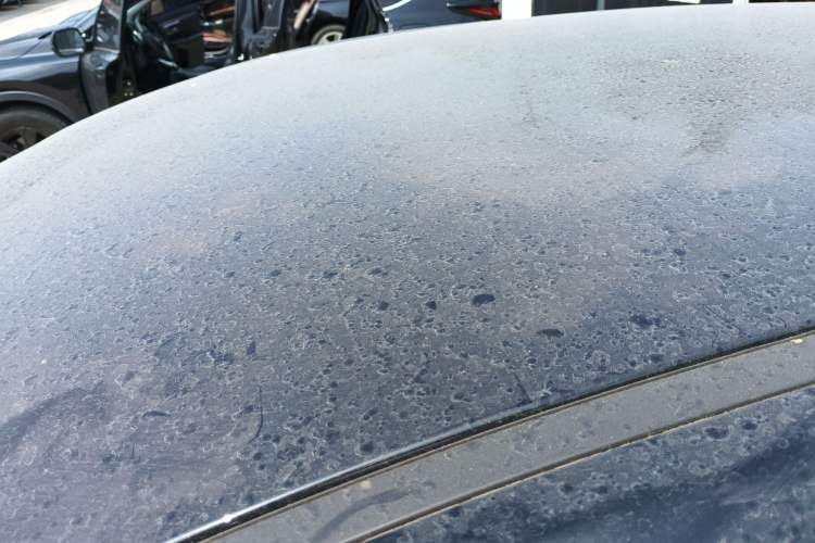 Used Hongqi E-QM5 2022 431 km Charge & Enjoy Edition
