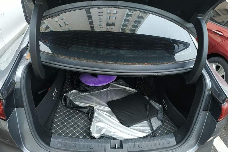 Used BYD Qin L 2024 DM-i 80KM Beyond Model Trunk