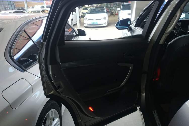 Used Wey P8 2018 2.0T Premium Edition