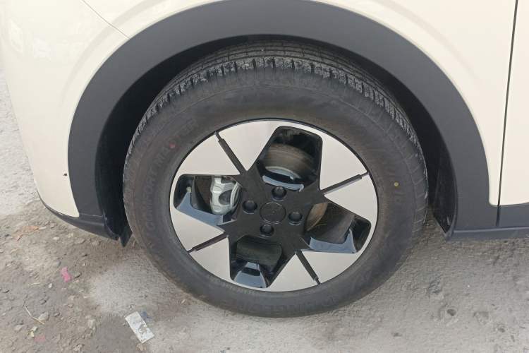 Used Geely Galaxy Geome 2025 310km Dream Edition
