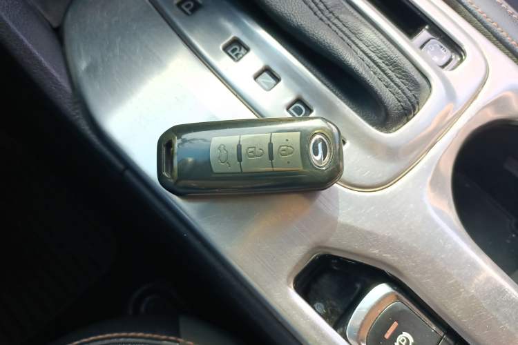 Used GAC Trumpchi GS3 2017 200T Automatic Luxury Edition
