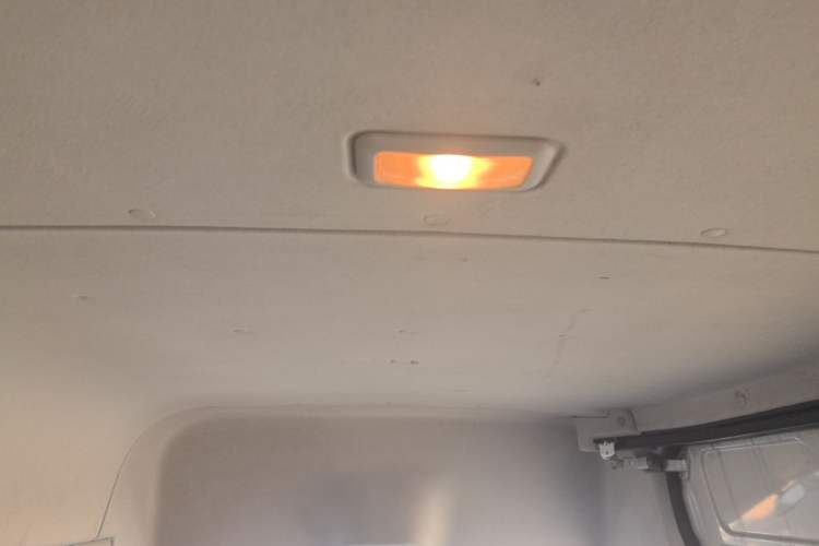 Used Iveco Eurocargo 2020 2.3T Manual Super-Rui Short Wheelbase High Roof High-Performance F1A
