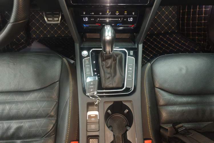 Used Volkswagen FAW-Volkswagen CC 2021 380TSI Striking Edition