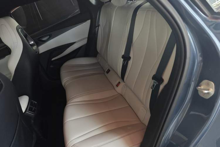 Used BYD Seal 06 New Energy 2024 DM-i 80KM Luxury Model
