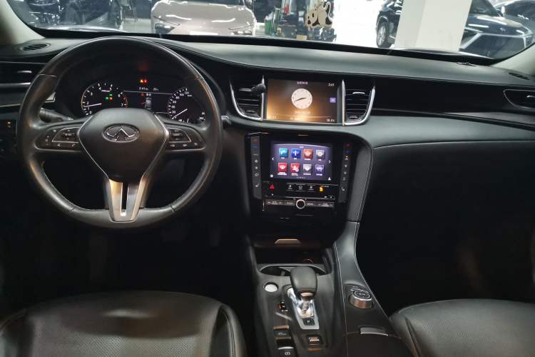 Used Infiniti QX50 2018 2.0T Two-Wheel Drive Fashion Edition