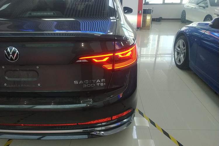 Used Volkswagen Sagitar 2025 300TSI DSG Excellence Edition
