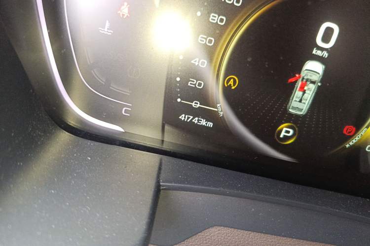 Used Geely Auto Jiajie 2021 Zhiqing 1.5TD DCT Luxury Model Odometer Close Up