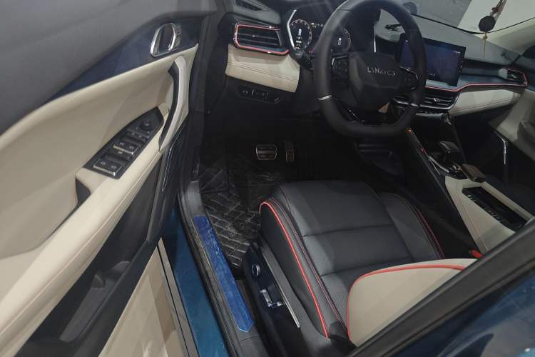 Used Lynk & Co 06 2020 1.5T YAO Halo
