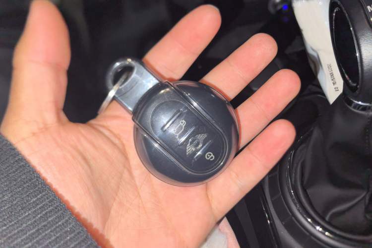 Used MINI Clubman 2016 1.5T COOPER Connoisseur Edition Vehicle Key