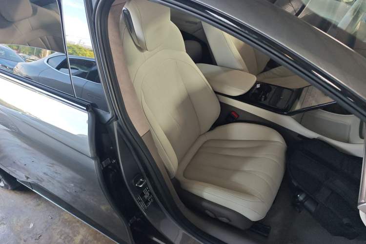 Used IM L7 2022 Dynamic Model