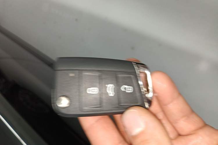 Used Volkswagen Sagitar 2020 280TSI DSG Comfort Version China VI Standard Vehicle Key