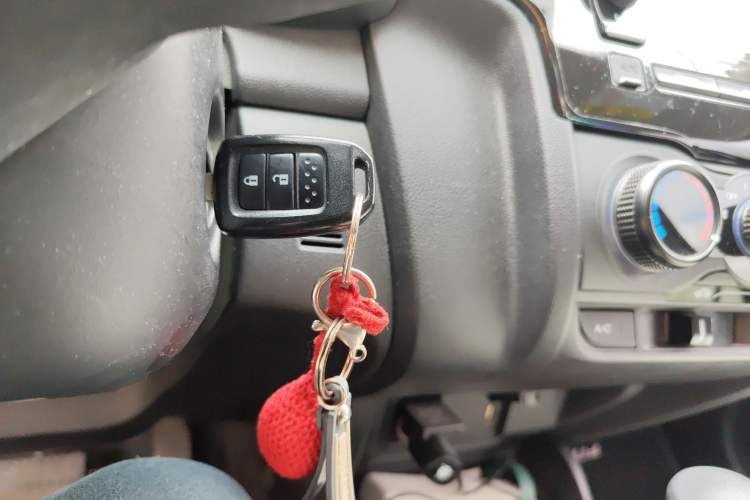 Used Honda Fit 2016 1.5L LXS CVT Comfort Sunroof Version
