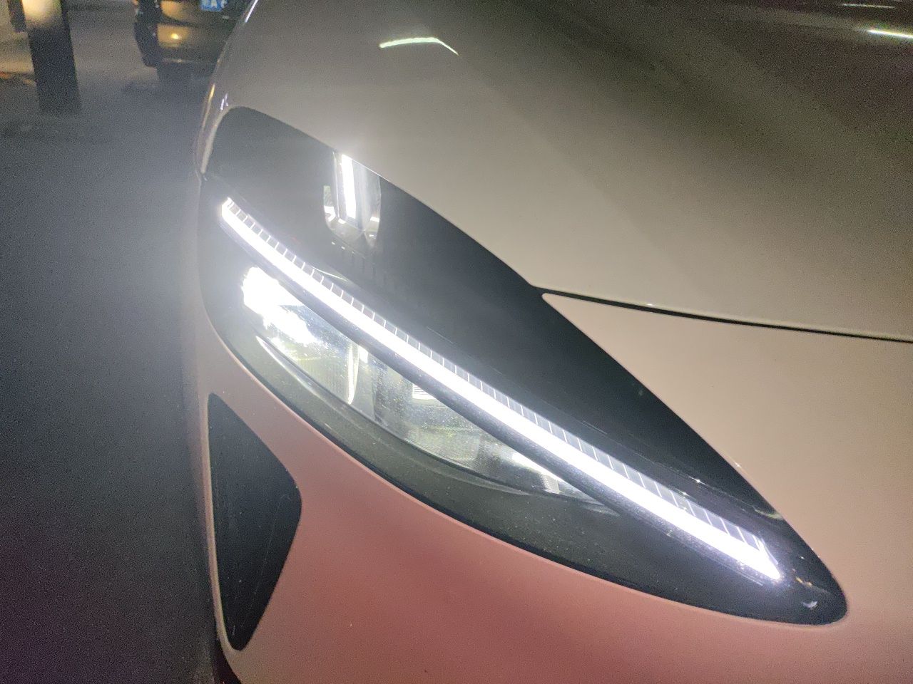 Xiaomi Auto YU7 2025 Ultra-Long Range High-Performance All-Wheel-Drive Max Edition — снимка 7