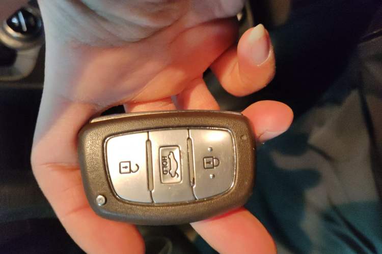 Used Hyundai Elantra (5th Generation / Langdong) 2015 1.6L Automatic Luxury Model Vehicle Key