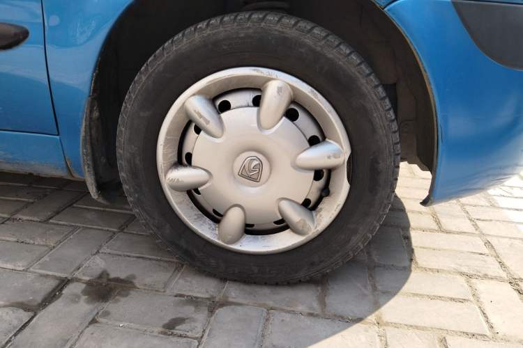 Used Baojun Lechi 2012 Revised 1.0L Manual P-TEC Standard Edition