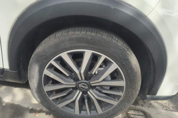 Used Nissan Kicks 2023 Jingqing Edition 1.5L Combining "Power" with a Stylish Touch Right Front Wheel Hub