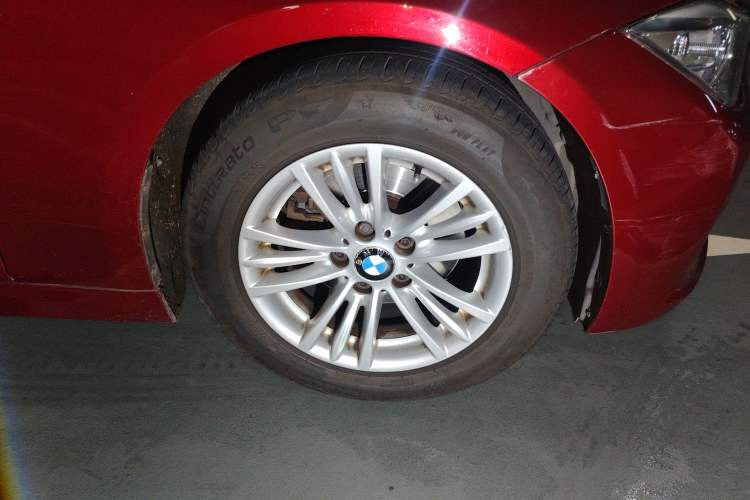 Used BMW 3 Series 2015 320Li Luxury Edition Fashion Model
